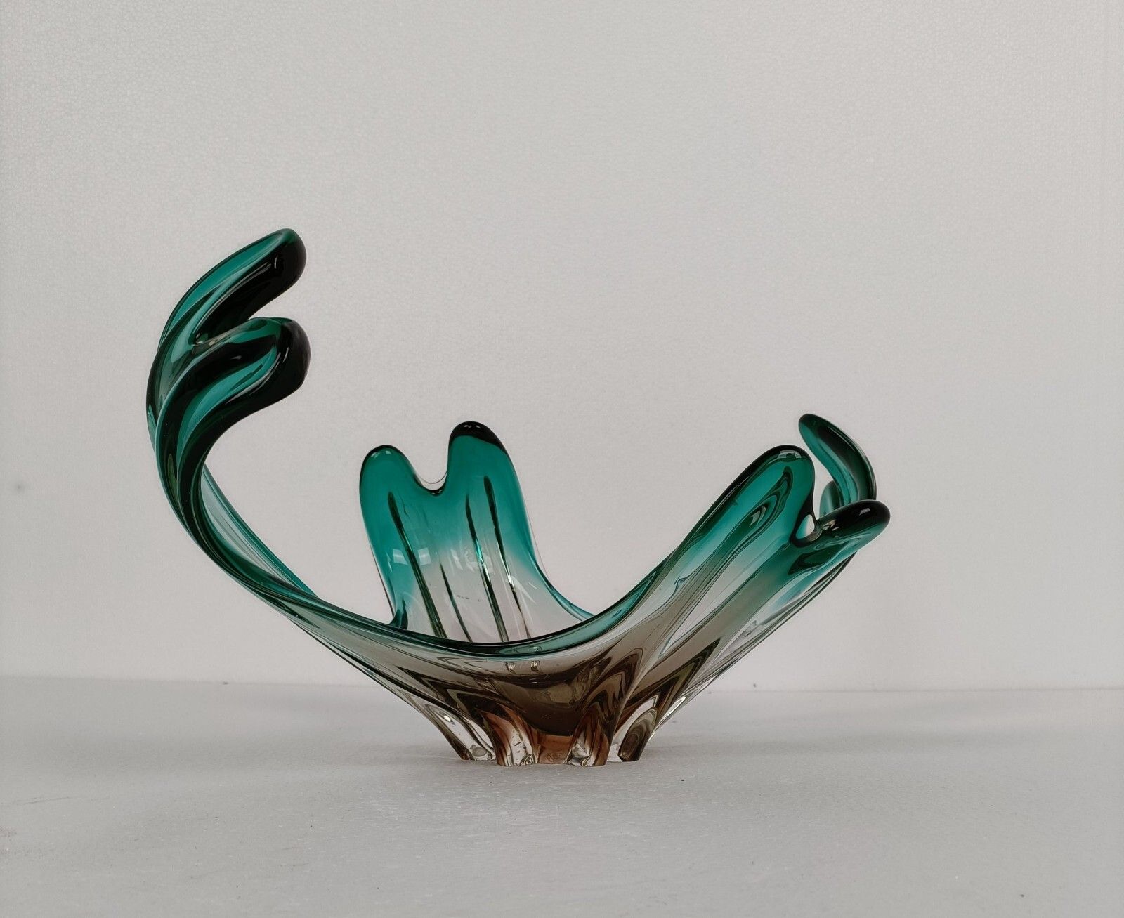 Gorgeous Bowl Dish Centerpiece Brown Green Art Glass Murano Italy Vintage photo for sale