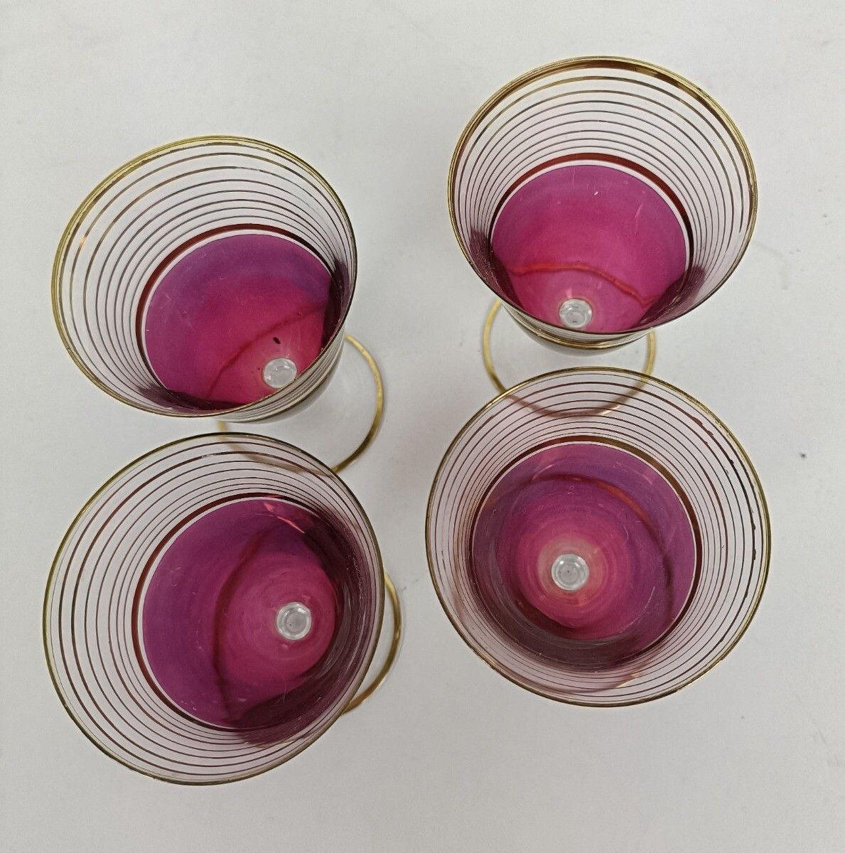 Bohemian Glass Art Deco Set Decanter 4 Shot Glasses Cranberry Gold Antique photo Home Decor