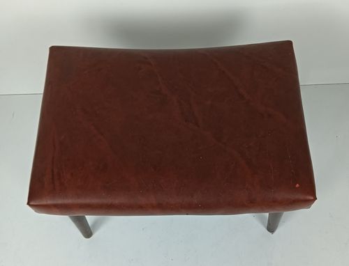 Footstool Ottoman Foot Rest Wooden Legs Fabric Faux Leather Vintage Retro Funky photo 146.0