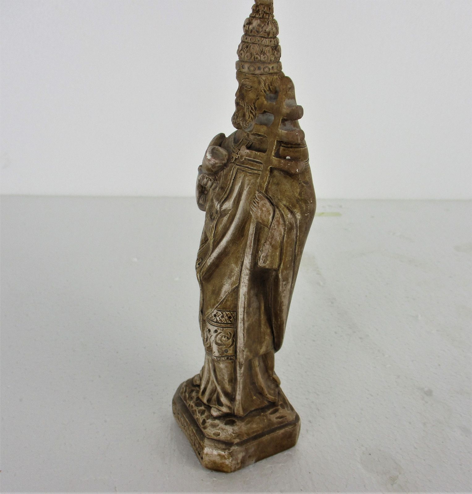 Htf Statue  Saint Pope Cornelius Patron Saint Horn Collector Plaster photo vinterior