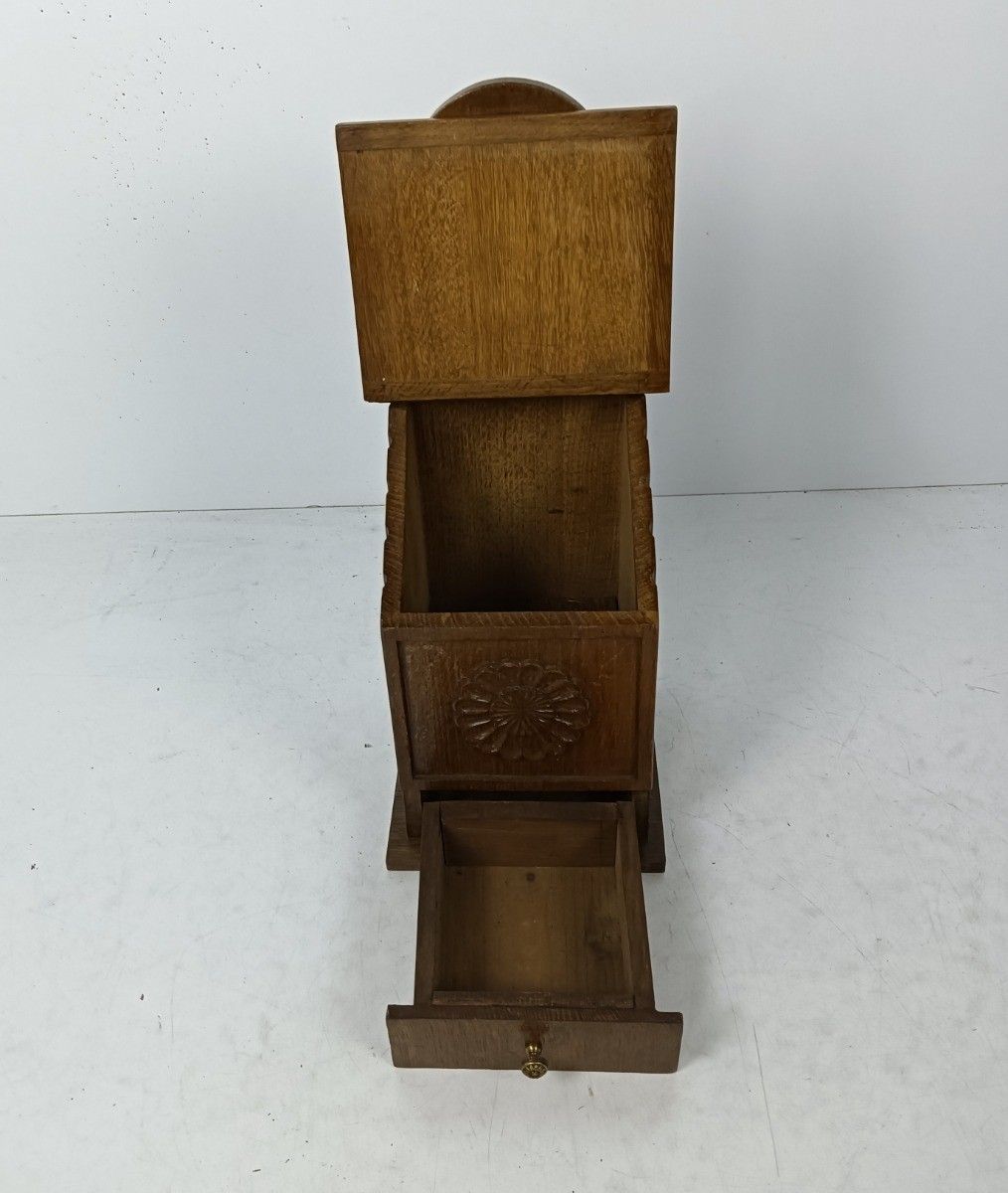 Beautiful French Antique  French Country House Solid Wood Salt Box, Boite De photo Home Decor