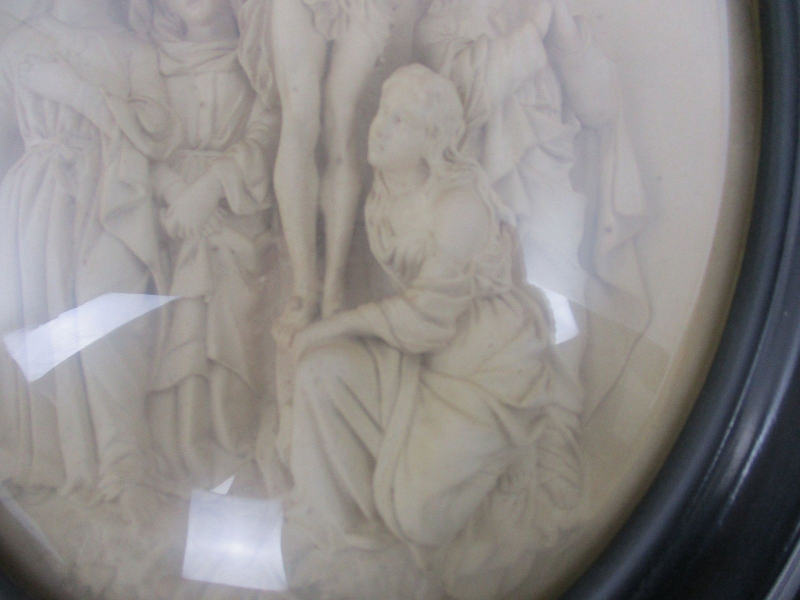 Antique Oval Ornate Wooden Frame  Convex Glass Dome Jesus Christ Golgotha Crucif photo 323.0
