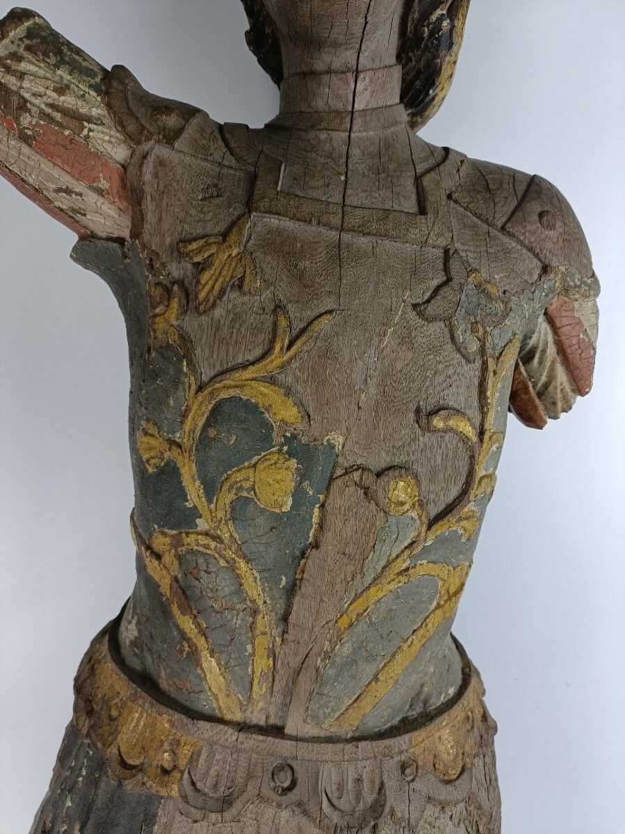 Exceptional Antique Hand Carved Wooden Statue 16th 17th Century Archangel Michae photo vinterior