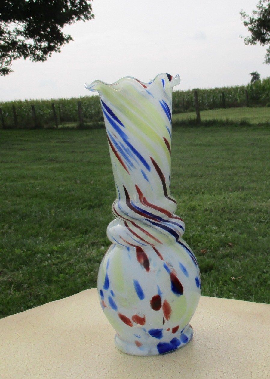 Handmade Hand Blown Vase Swirled Ruffled Edge Lovely Colors Modern Polychrome photo furniture