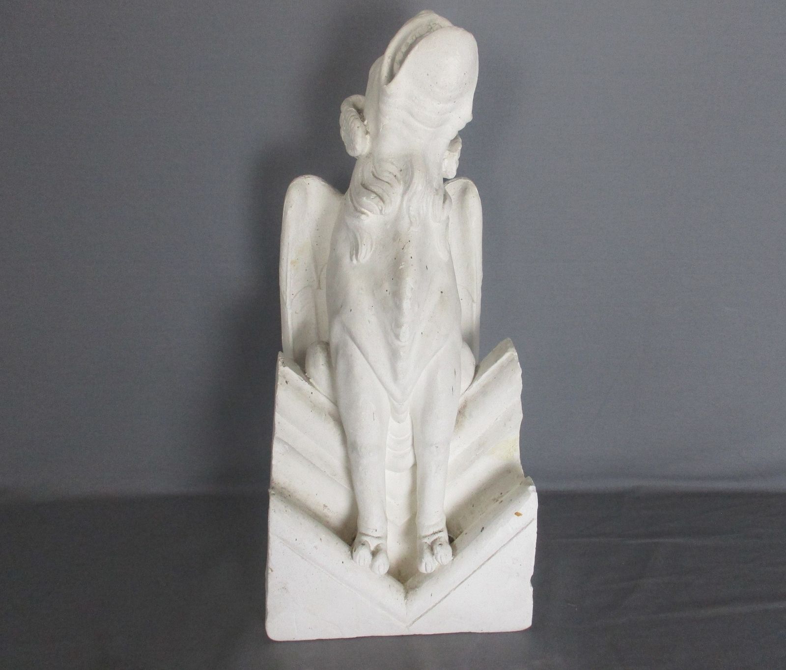 Statue Sculpture  Plaster  Mythology Winged Dog Dragon Gothic Wonderful Rare photo Art