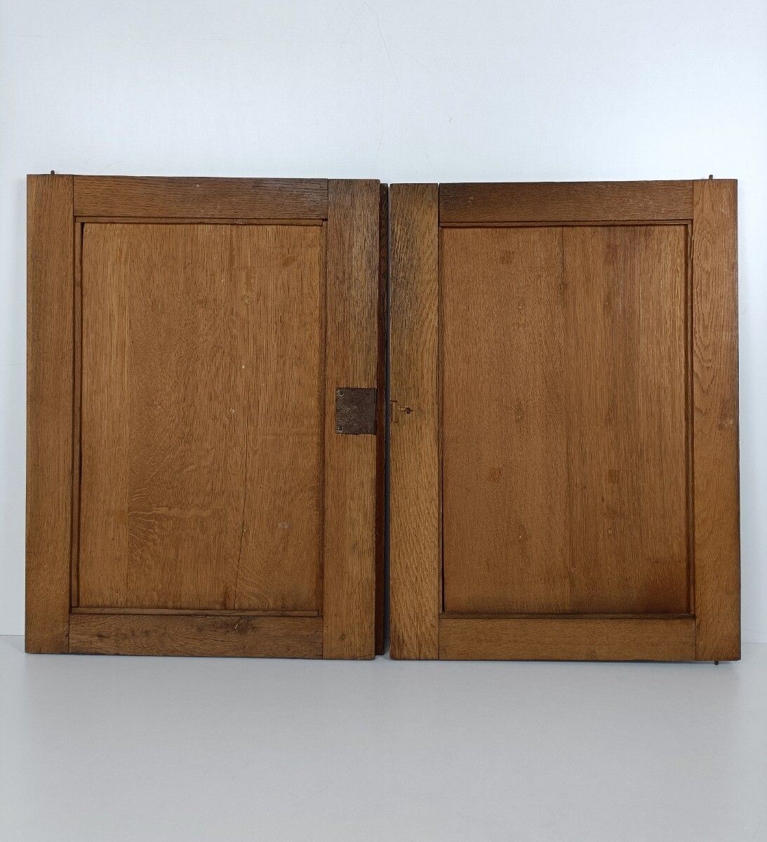 photo furniture Antique Gorgeous Door Panels Cabinet Hand Carved Ornate Wood Oak Reclaimed Archi