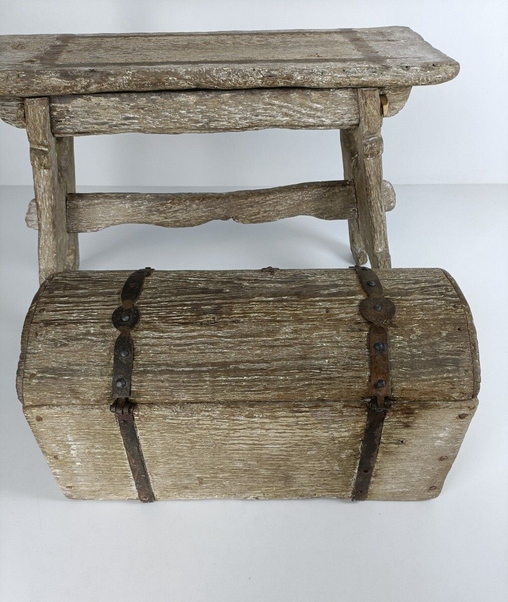 Gothic Antique 18th Century Carved Wooden Set Chest And Bench Polychrome Wow photo vintage