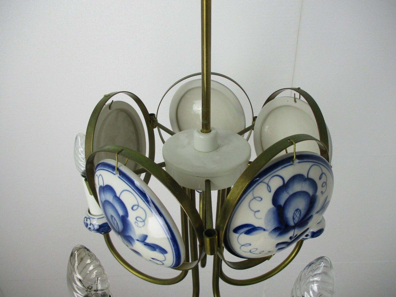 photo furniture Delft Blue White Porcelain  Brass Chandelier Dutch 5 Arm Lights Htf Medallions