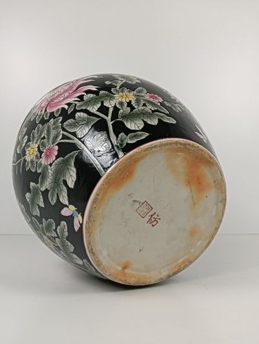 Chinese Porcelain Enamel Famille Rose Koi Fish Bowl Planter Vase Cachepot Flower photo vinterior