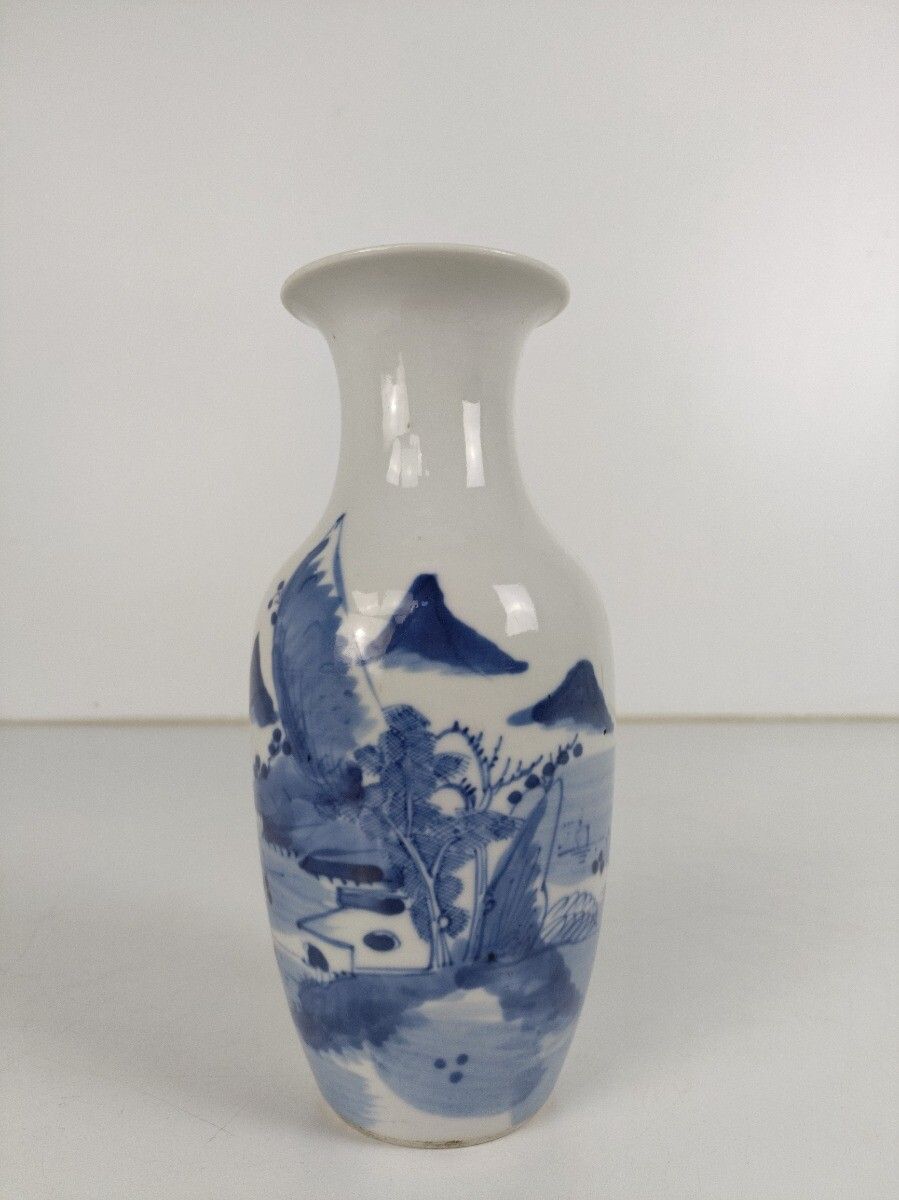 Antique Japanese Blue White Vase Hand Painted Decorative photo furniture
