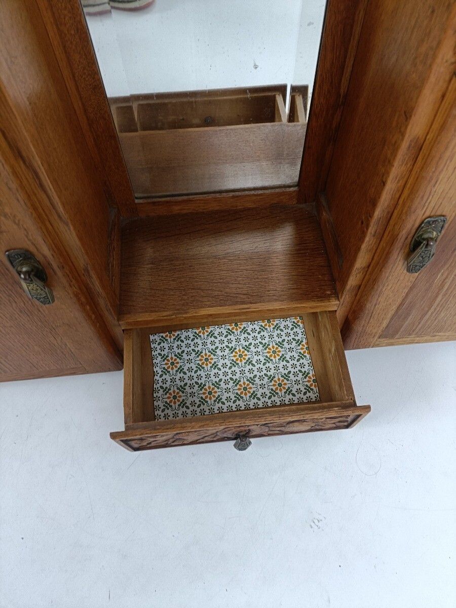 photo furniture Double Antique Medicine Apothecary Kitchen Bathroom Cabinet Beveled Glass Art De