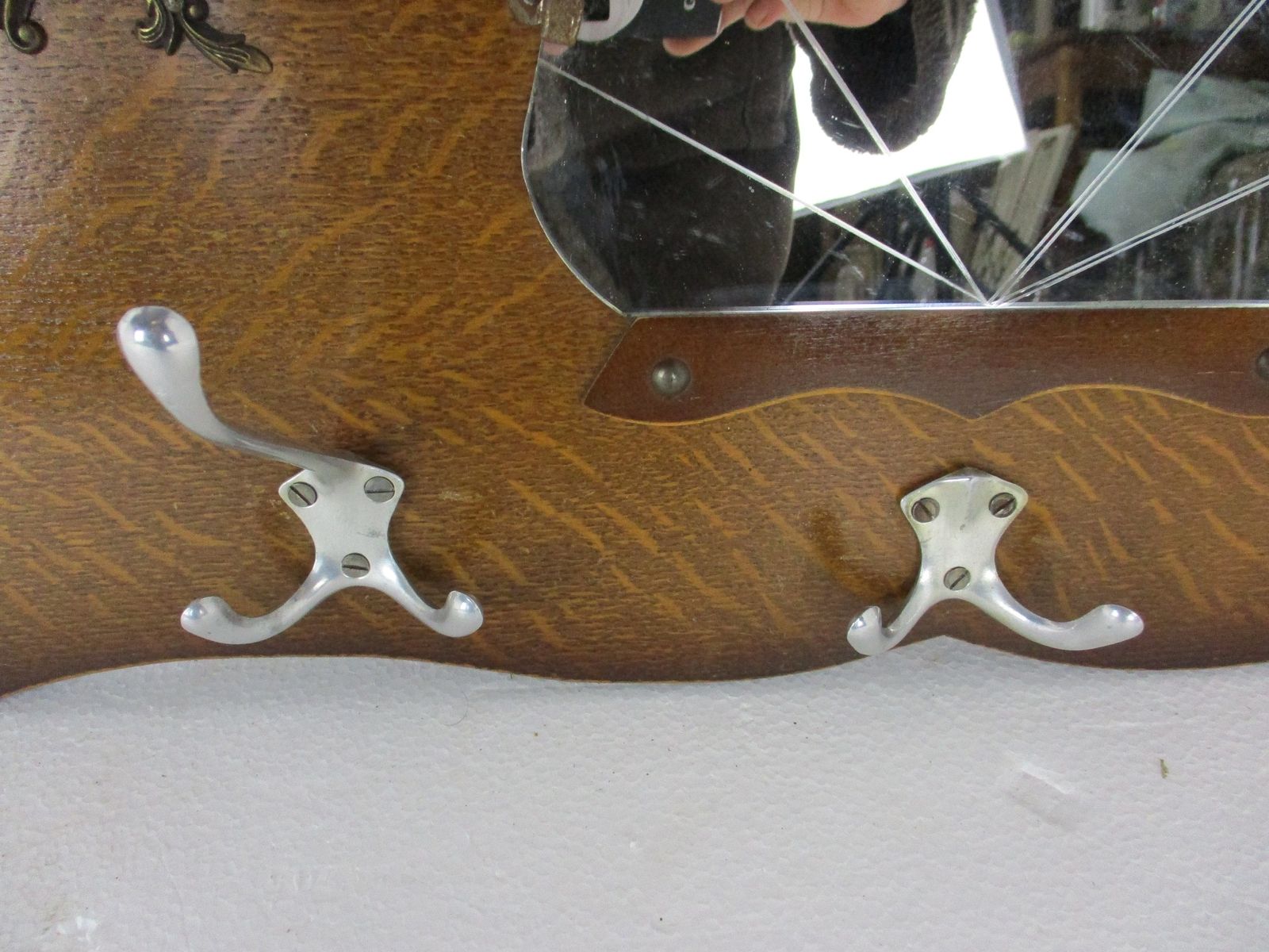 Retro Funky Industrial Railway Wood Wall Shelf Coat Hat Rack  Brass Trims Mirror photo vinterior