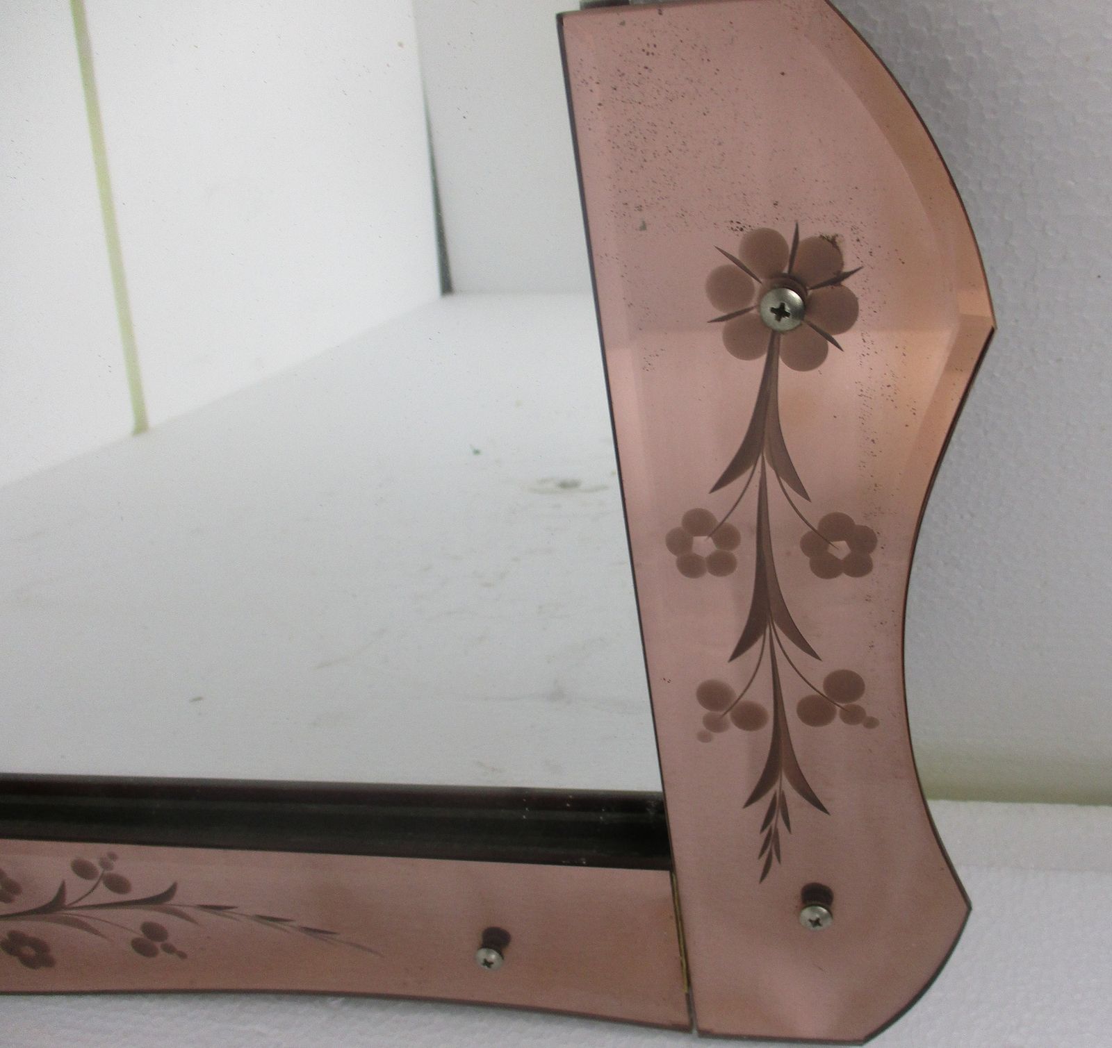 Art Nouveau Mirror Pink Edges Flowers Venetian Ornate Art Deco Beveled Glass Van photo furniture