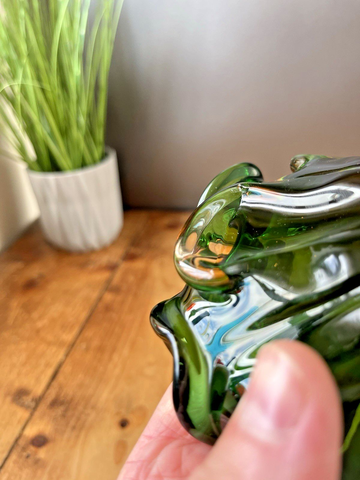 photo furniture Mid Century Murano Sommerso Green Amber Clear Glass Ashtray Bowl Geode Vintage