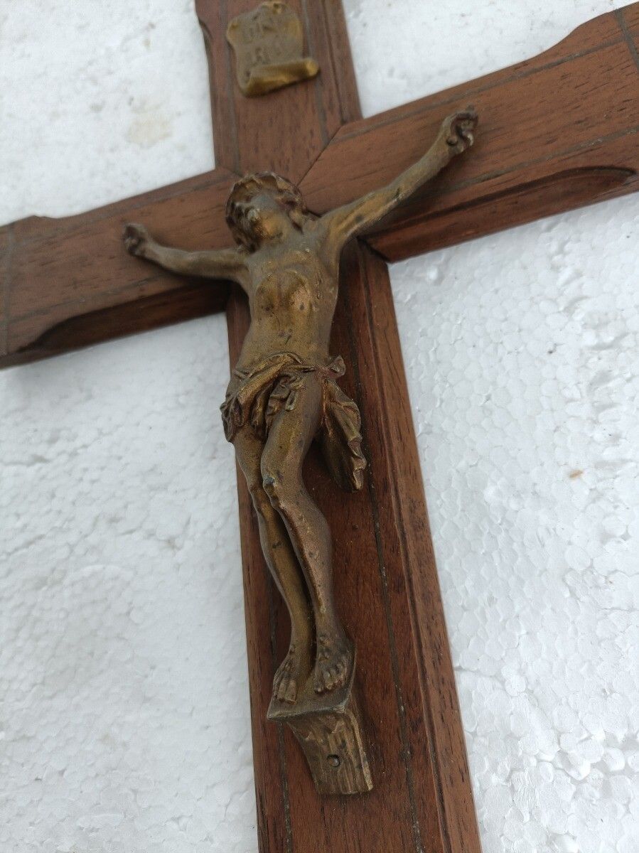 Hanging Crucifix Hand Carved Wood Brass Corpus Copper Inlay Beautiful Antique photo Art