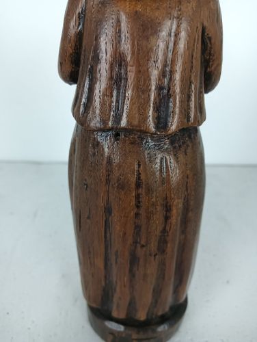 Small Hand Carved Wooden Sculpture Figurine Vintage Old Woman photo Home Decor