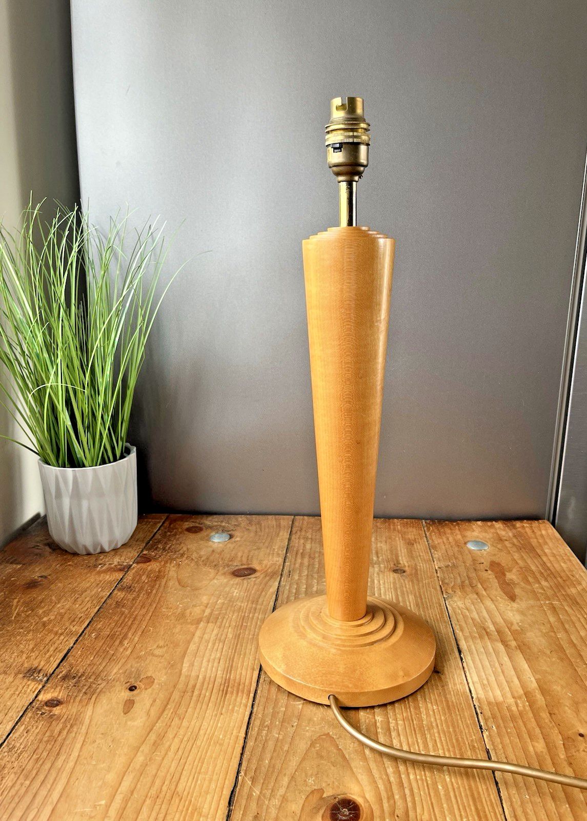 Mid Century 70's Modernist Art Deco Style Wood Beehive Table Desk Lamp Base photo vintage
