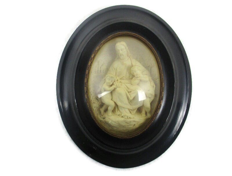 Antique Oval Ornate Wooden Frame  Convex Glass Dome Jesus Christ With Children L