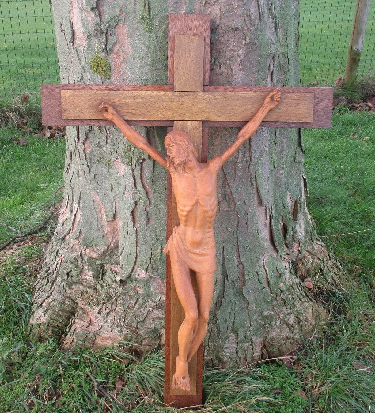 Vintage Large Wood Hanging Crucifix Cross Jesus Christ Terracotta Corpus 32.28&Q