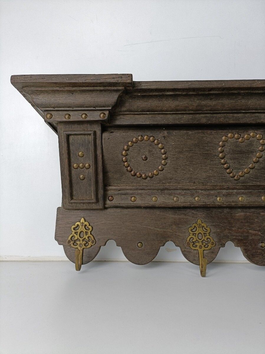 Magnificent Antique Carved Wood Coat Hat Rack Ornate Etched Hand Carved Wood Hob photo 647.0