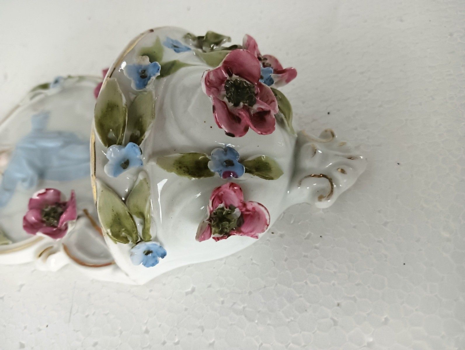 Beautiful Antique Porcelain Holy Water Font Porcelain Flowers Jesus Risen Lord W photo Art