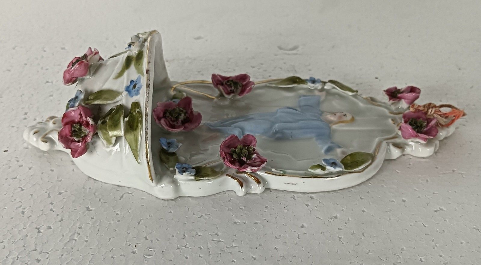 Beautiful Antique Porcelain Holy Water Font Porcelain Flowers Jesus Risen Lord W photo vinterior