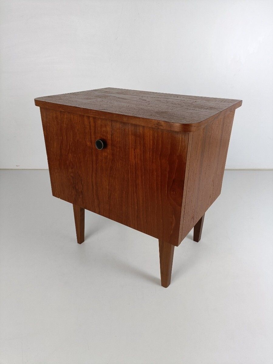 Vintage Nightstand End Table Mid Century Modern Wood Night Stand Cabinet Bedroom photo 323.0