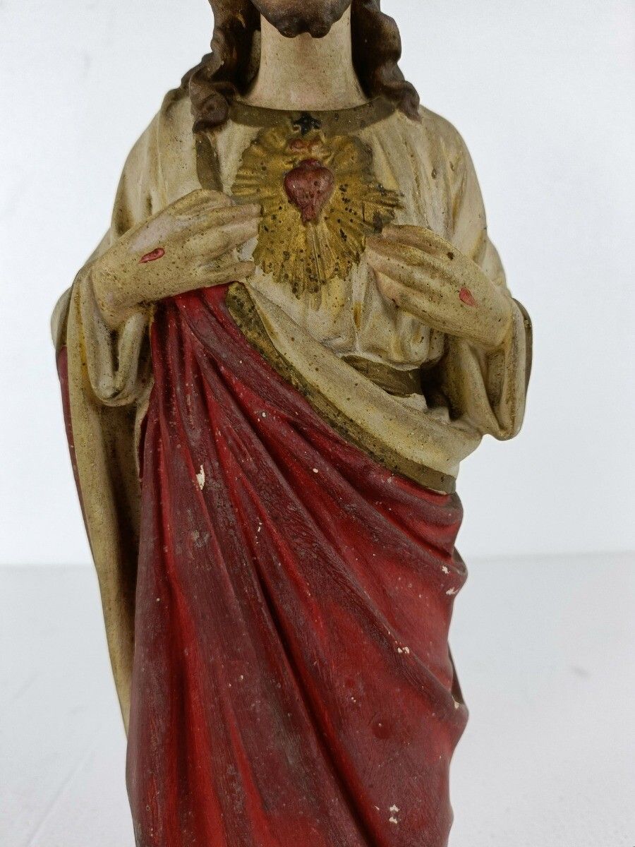 Statue Jesus Christ Savior Sacred Heart Holy Heart Plaster Antique Art Deco photo vintage