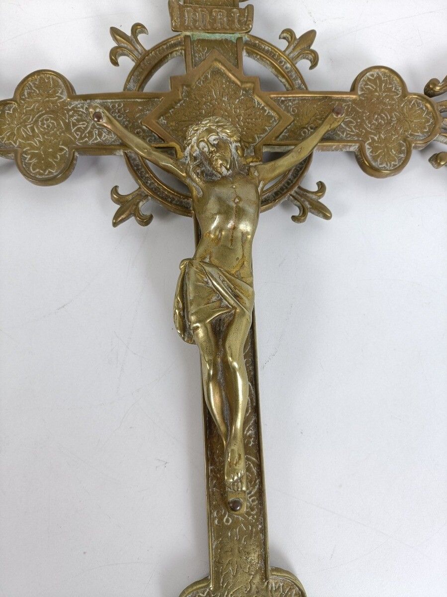 Hanging Wall Crucifix Cross Ornate Brass Jesus Christ French Fleur De Lis Lys VI photo for sale