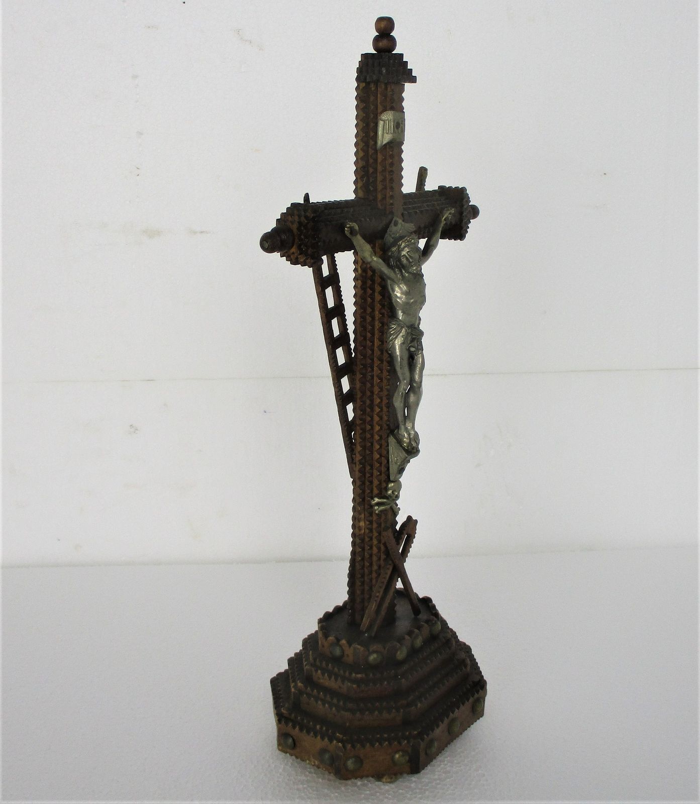 Tramp Trench Tramp Folk Art Standing Hand Carved Wood Crucifix Tools Of Passion photo vinterior