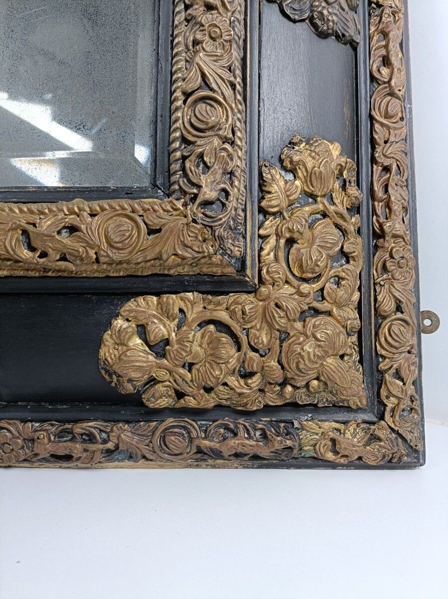 photo furniture Large French Mirror Brass Ornate Trims Flowers Animals Wooden Frame 1700s Antiqu