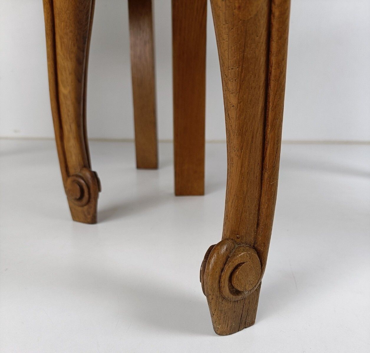 photo furniture Pair Of Nightstands End Tables Cabinets Louis XV Style Bedroom Cabinets Wood Far