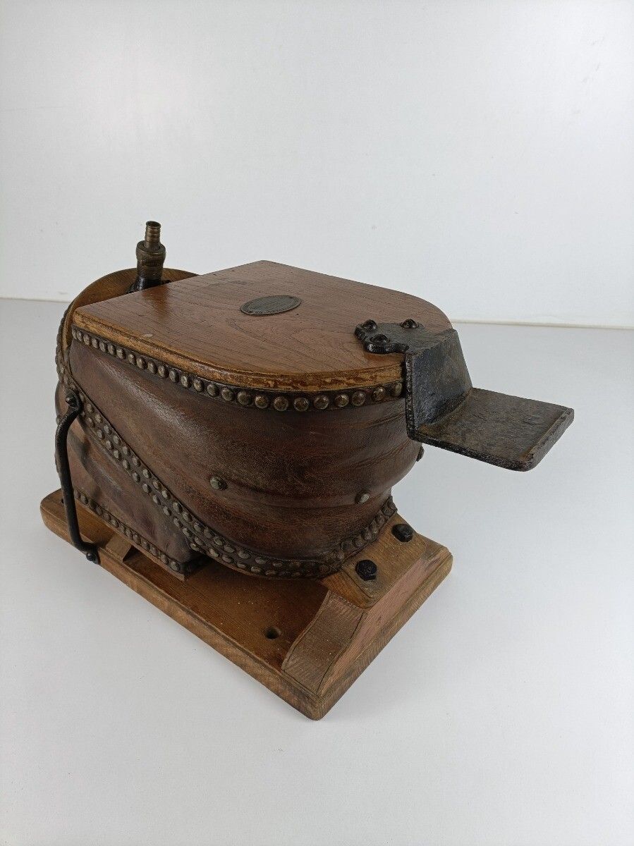 Antique Siebe Gorman Co. Firefighters Bellows Horn Alarm Air Pump Collector photo vinterior