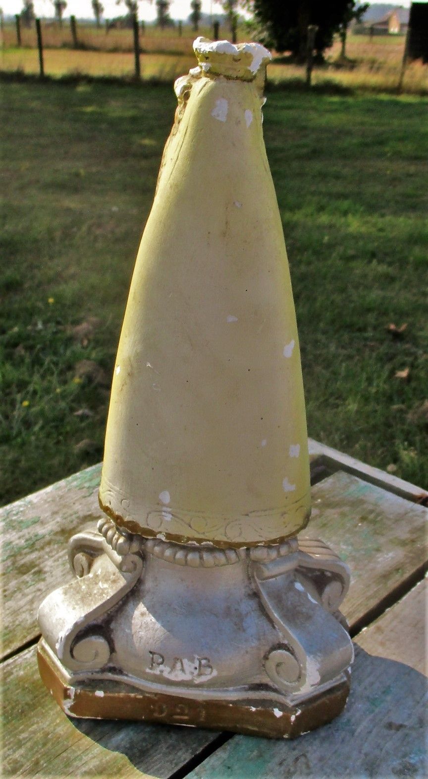 Our Lady Of Montaigu Vintage Virgin Mary Madonna  With Child Plaster Statuette photo 67.0