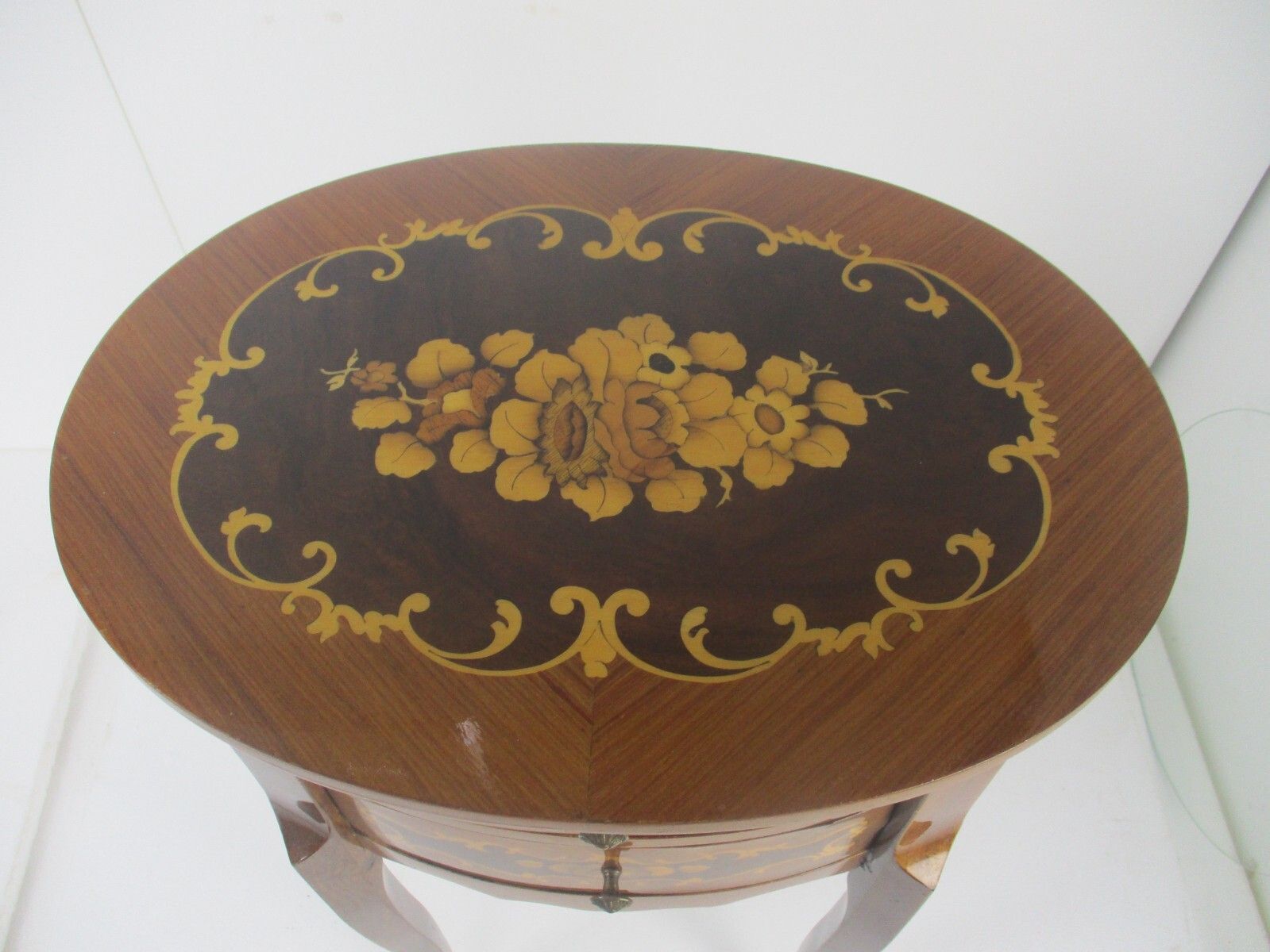 Furniture Couple  Italian Marquetry  Wooden Nightstands End Tables Chest Of Drawers Wow photo