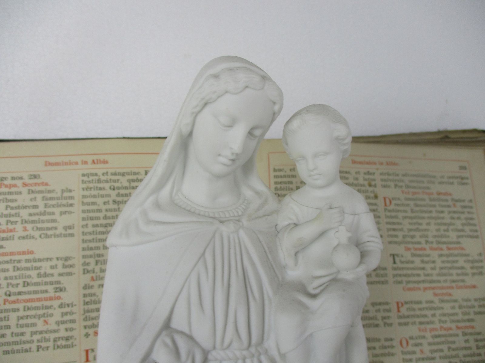 Antique Bisque Porcelain Statue Virgin Our Lady Mary Infant Jesus Gorgeous Marke photo furniture