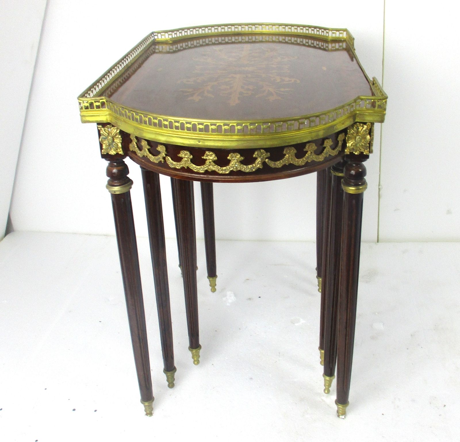 Set Of 3 Vintage Nesting Stacking Coffee Side Tables Brass Marquetry Italy Itali photo furniture