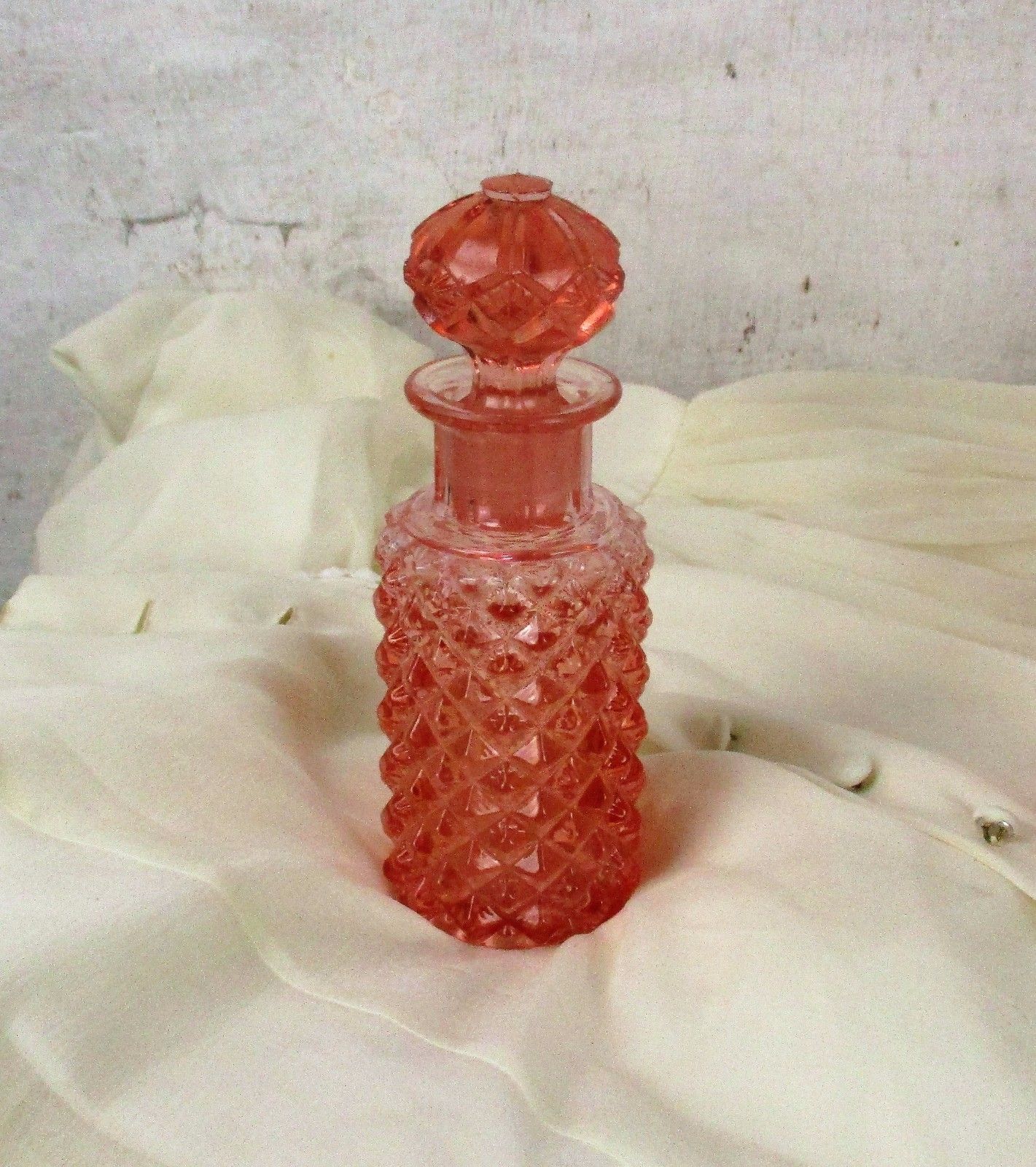 Vanity Dresser Set Depression Glass Pink Bottle Ring Holder 6 Pieces photo vinterior