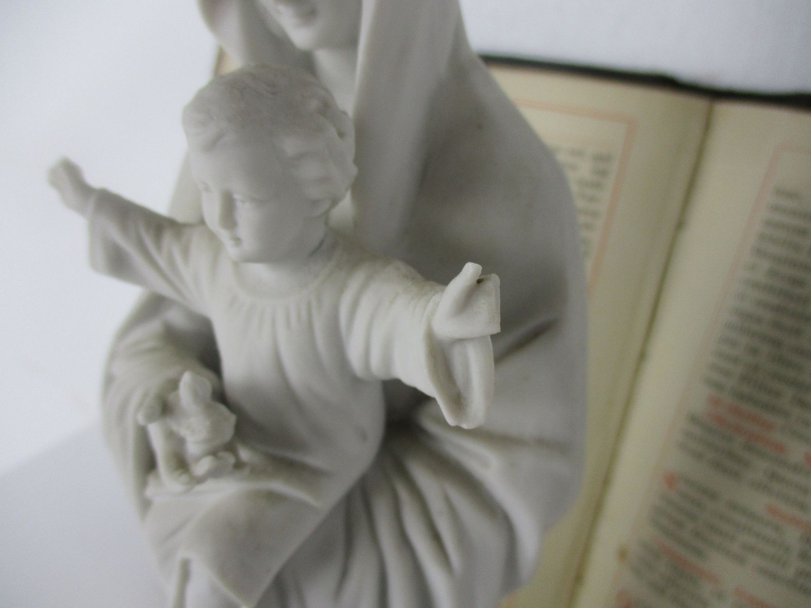 Antique Bisque Porcelain Statue Virgin Our Lady Mary Infant Child Exquisite Gorg photo 279.0