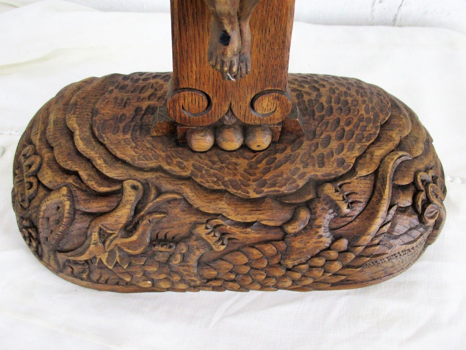 Stunning  Standing Hand Carved Oak Art Crucifix  Jesus Christ Dragon Htf Wow 70s photo vintage