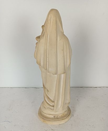 Statue Plaster St Therese Lisieux Little Flower Of Jesus White Vintage Christian photo vintage