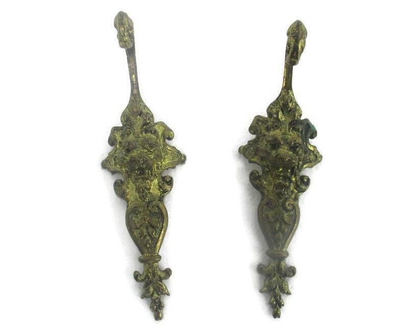 Pair Antique Brass Hooks Architectural Reclaimed Trims Moldings Furniture Lion H