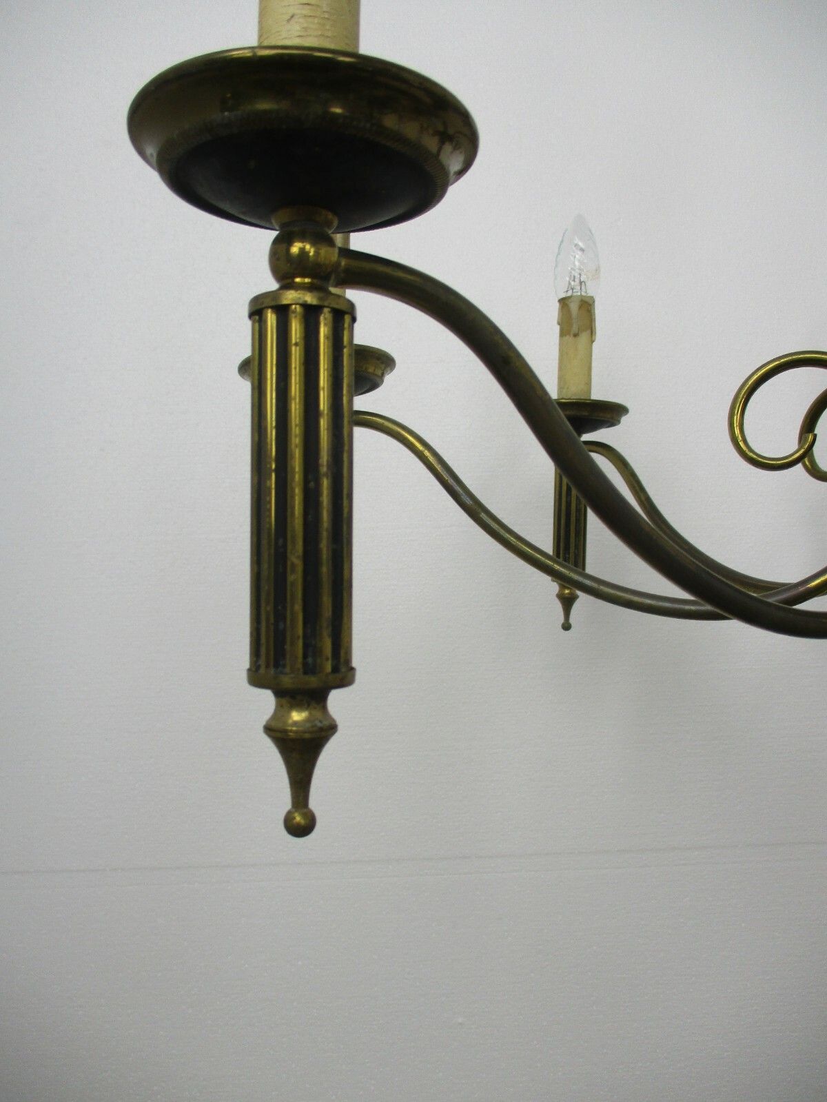 8 Arm Lights Pan Chandelier Revival French Empire Style Brass Ornate Antique photo vintage