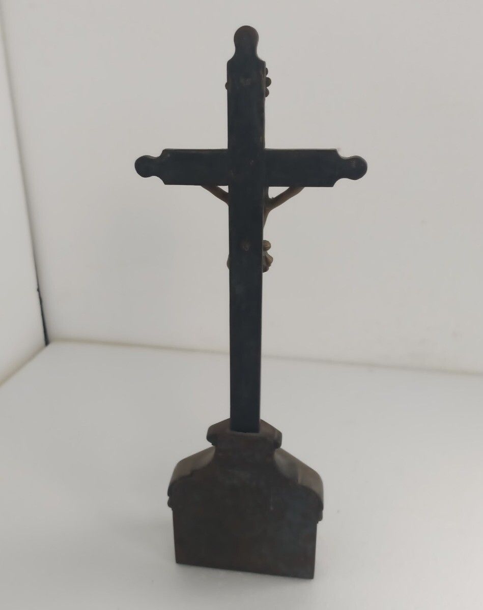 photo furniture Standing Crucifix Cross Hand Carved Wood Brass Corpus French Magnificent  Antiq