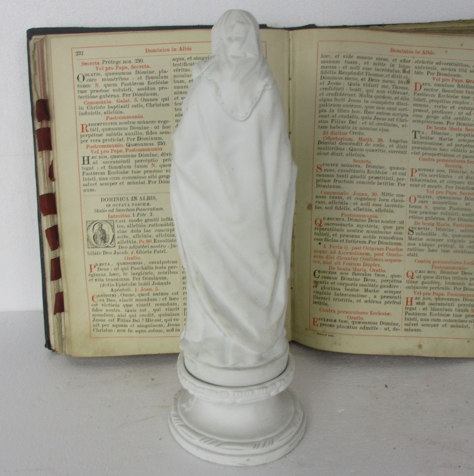 Antique Bisque Porcelain Statue Virgin Our Lady Mary Infant Child Exquisite Gorg photo vintage