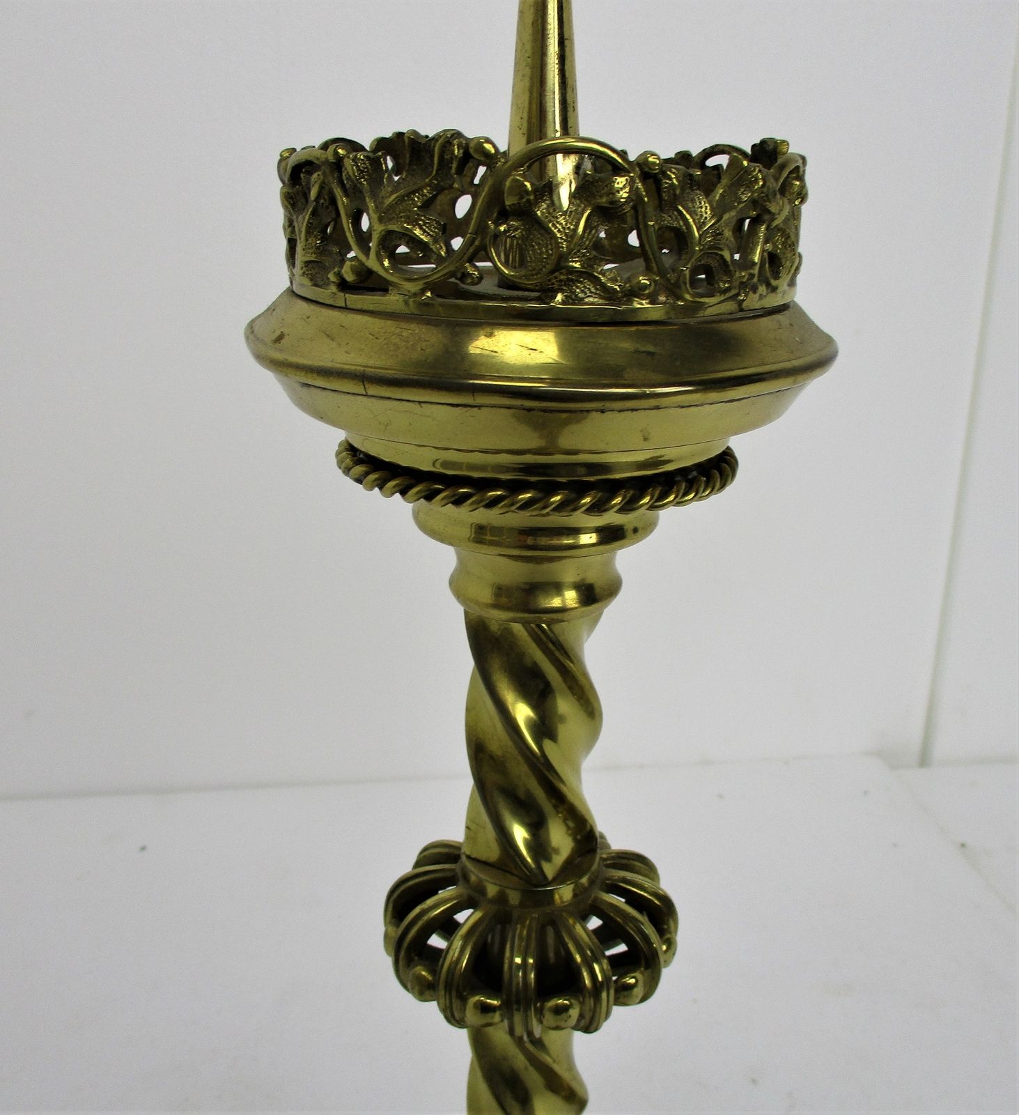 Gothic Large Candle Holder Candlestick Church Altar Brass Gargoyles Birds Dragon photo Home Decor