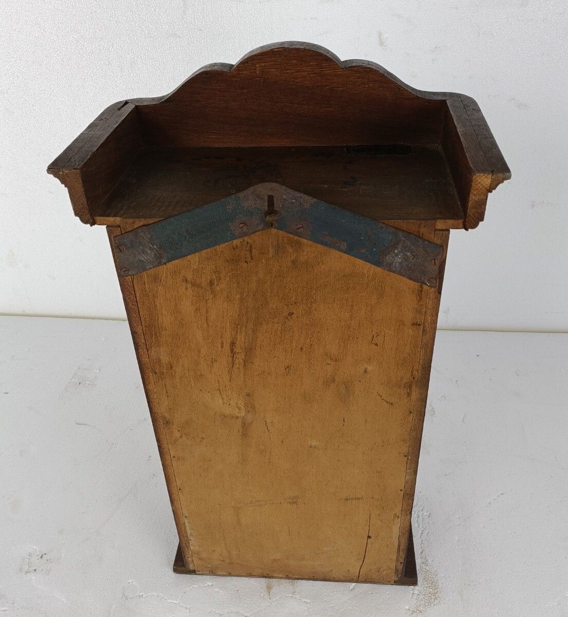 Large Medicine Apothecary Cabinet, Bathroom, Kitchen Carved Wood, Gorgeous, Beve photo vintage