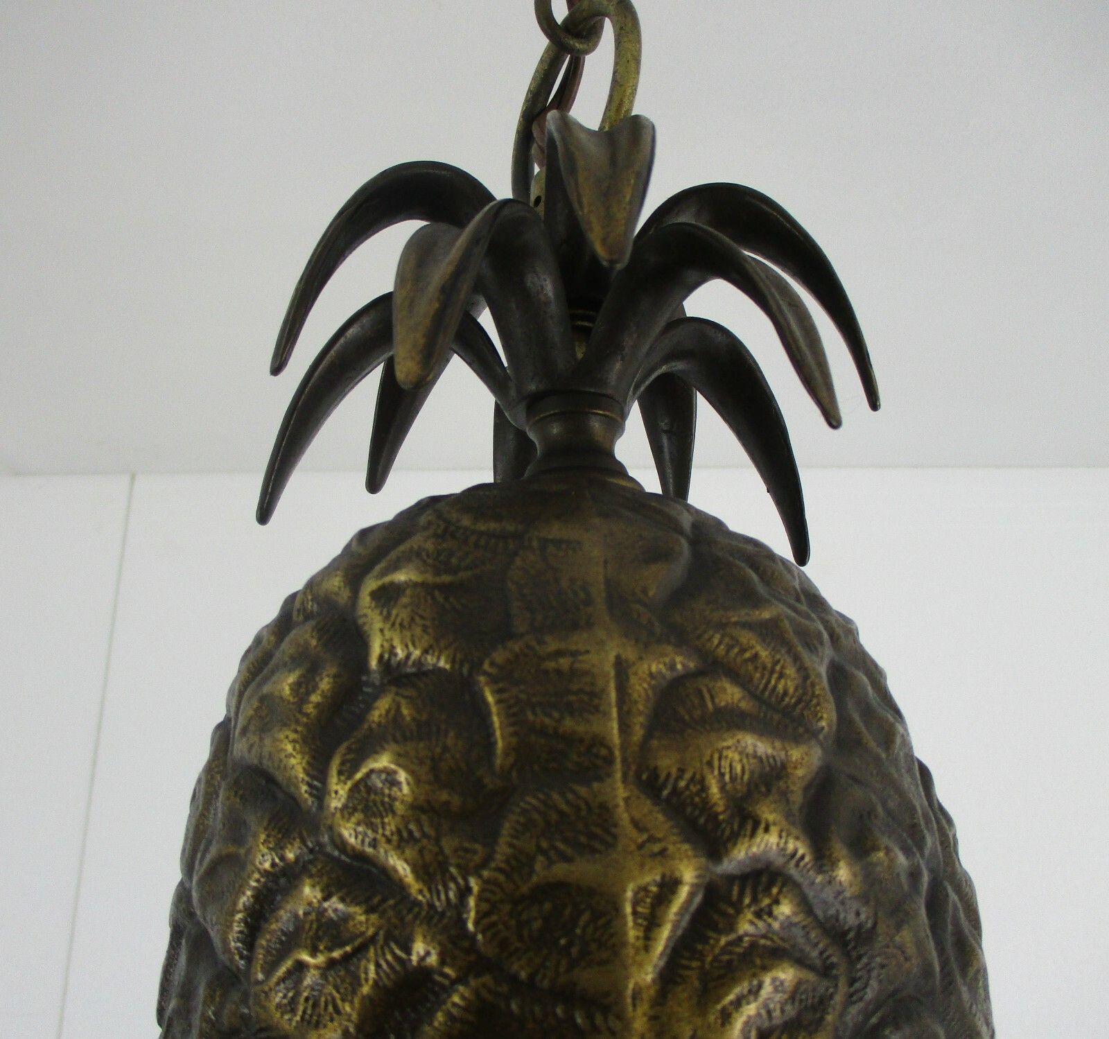 Bronze Ornate Chandelier Hollywood Regency  6 Lights Arms Pine Apple photo Lighting