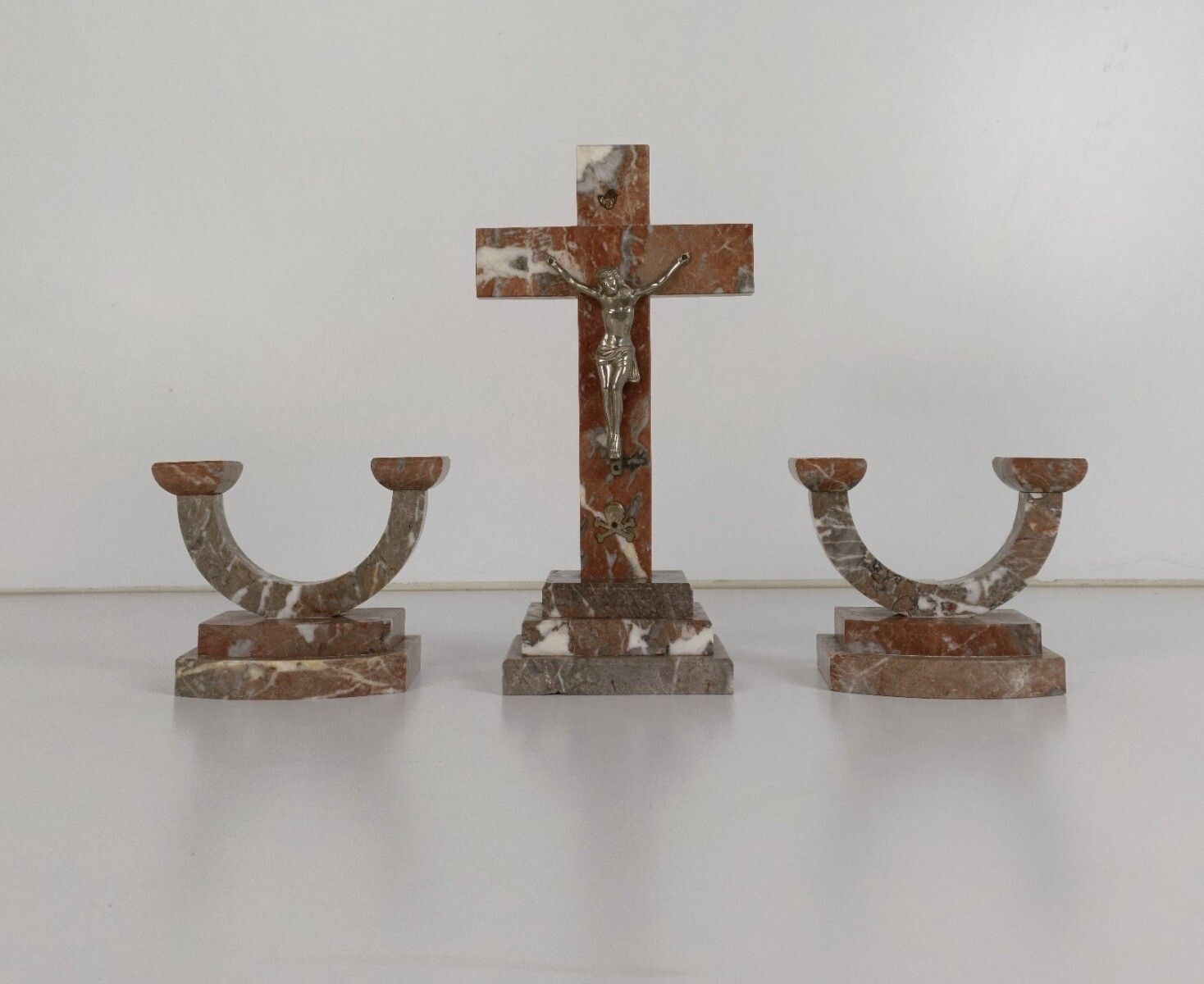 Art Deco Altar Set Standing Crucifx Two Candle Holders Marble Onyx Antique Gorge photo furniture