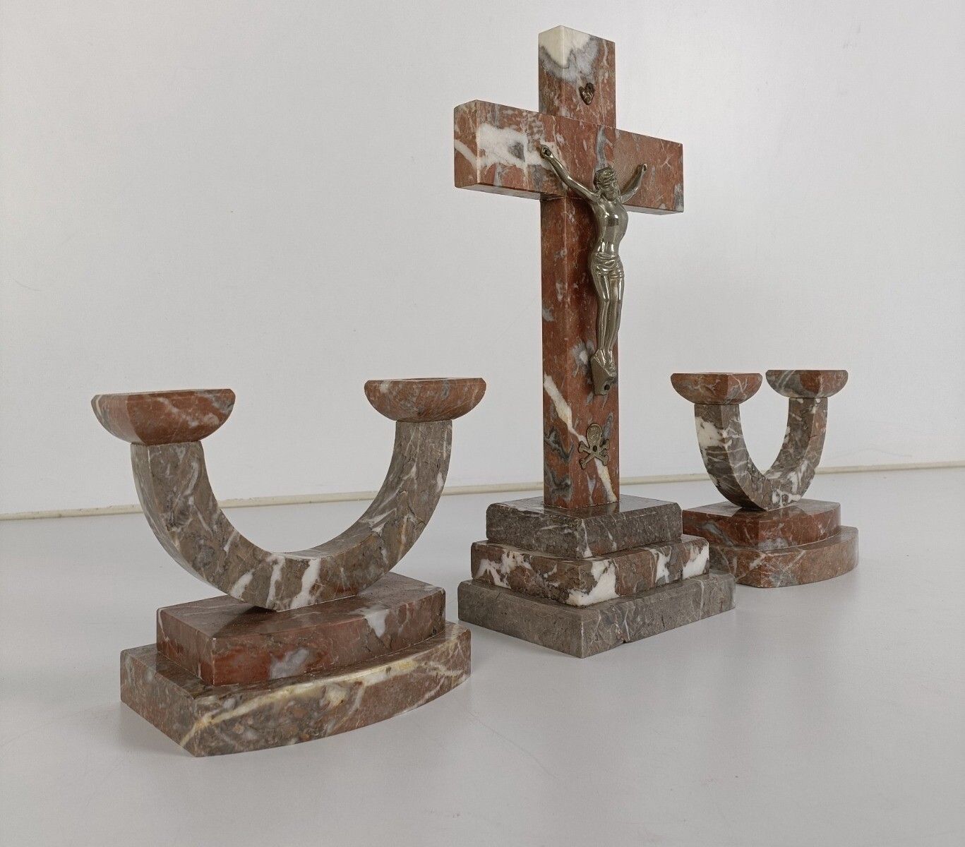 Art Deco Altar Set Standing Crucifx Two Candle Holders Marble Onyx Antique Gorge photo buy